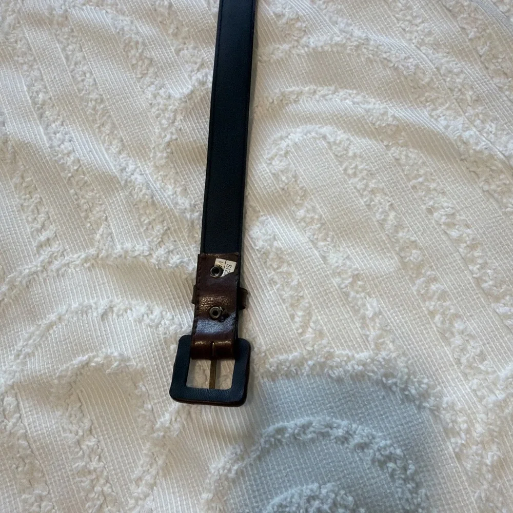 Unbranded Leather Wrapped Buckle Belt Mens 34 Brown Excellent Slim Minimalist
